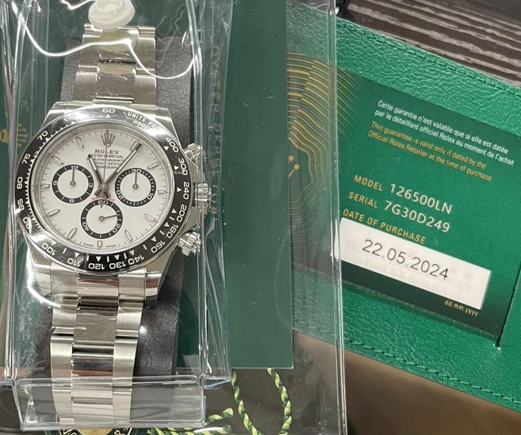 126500, used, watch and paper €28650 F